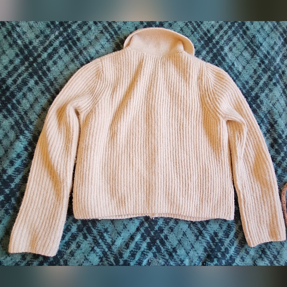 Mango Knitted Front Pockets Collar Button Down Be… - image 3